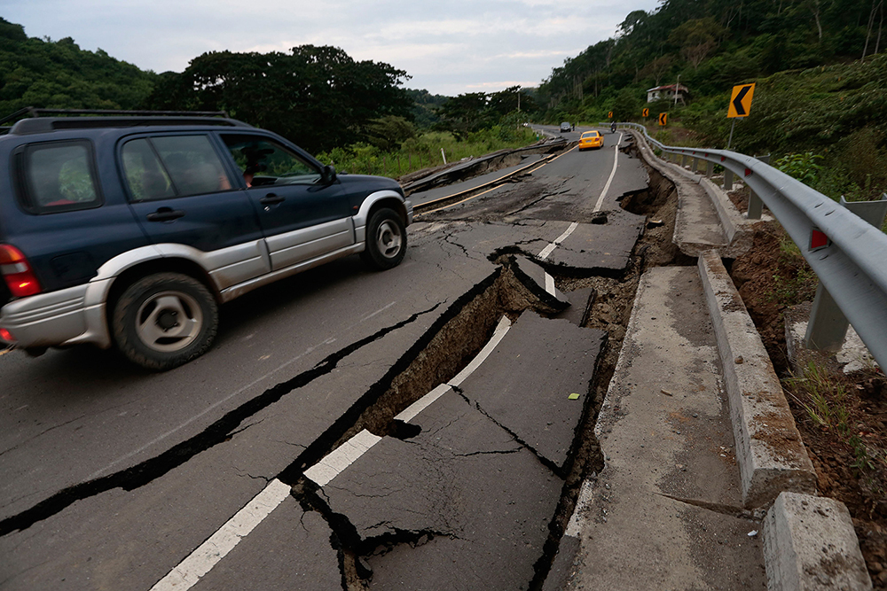 厄瓜多爾接連發生六級地震