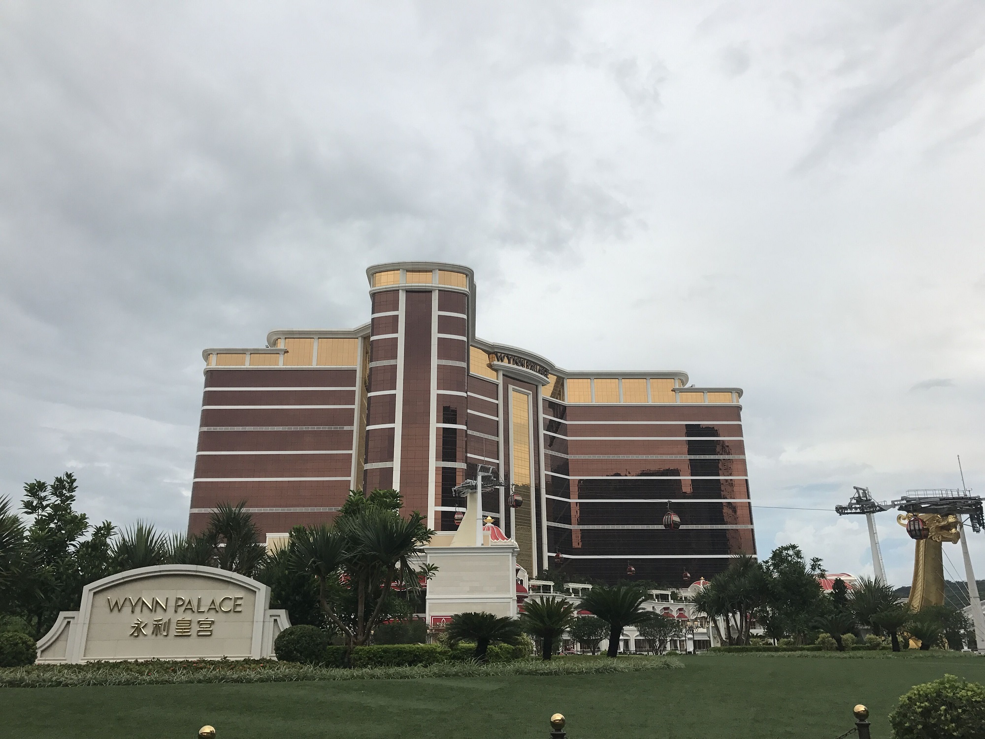 一名傷者出血送院