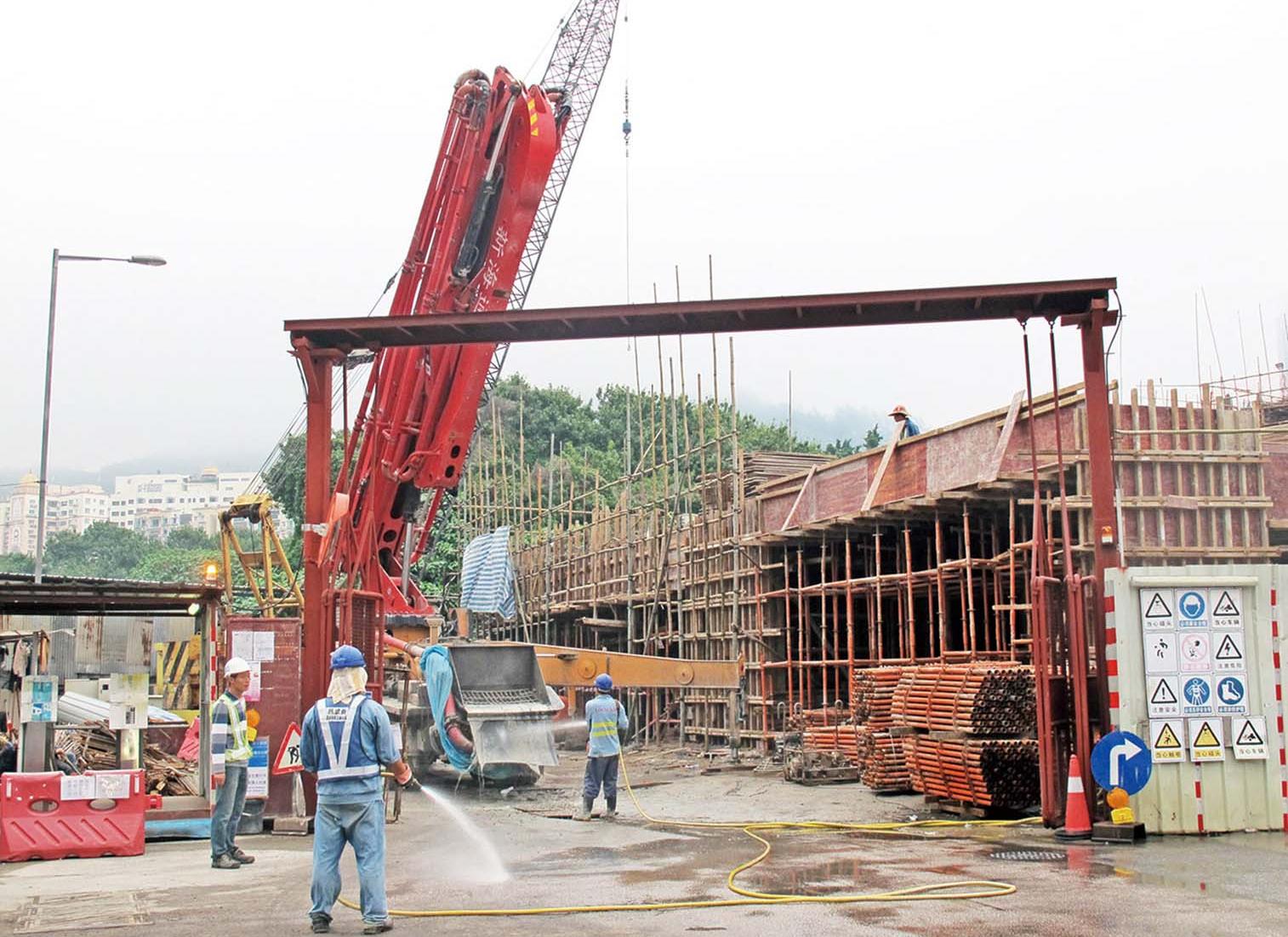 社諮委批公屋欠配套