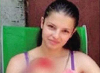 「她還小，沒關係」