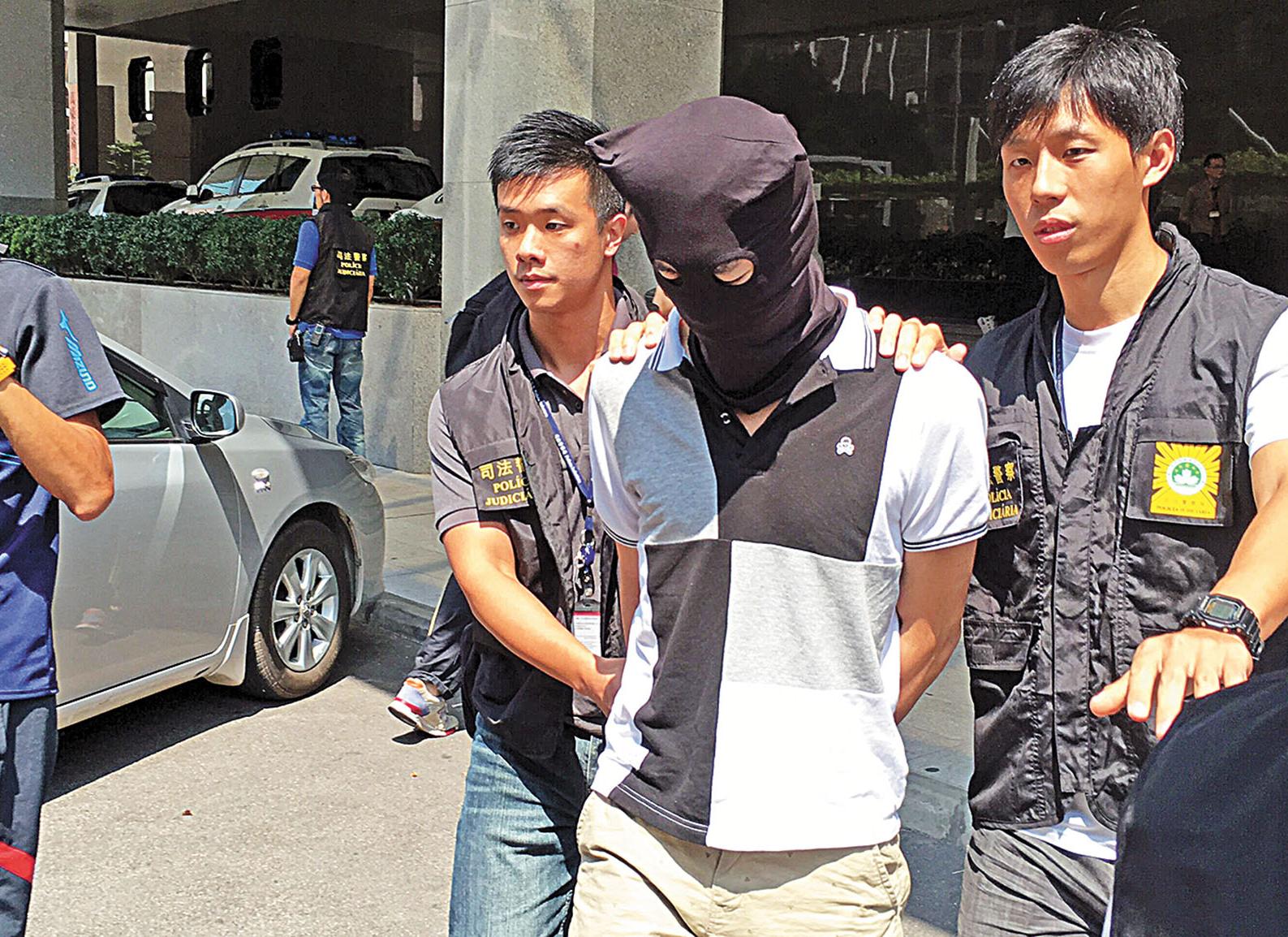 上周外港入境被捕其同黨在逃