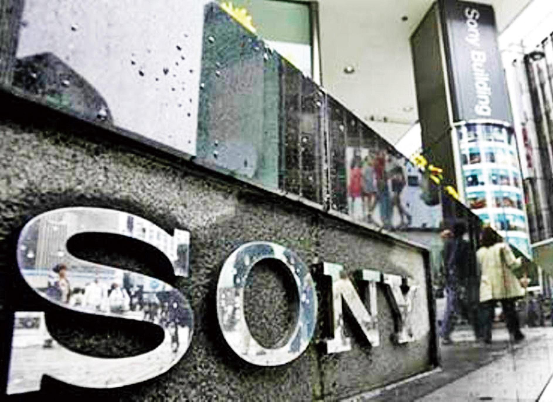 全年盈利跌45%以上