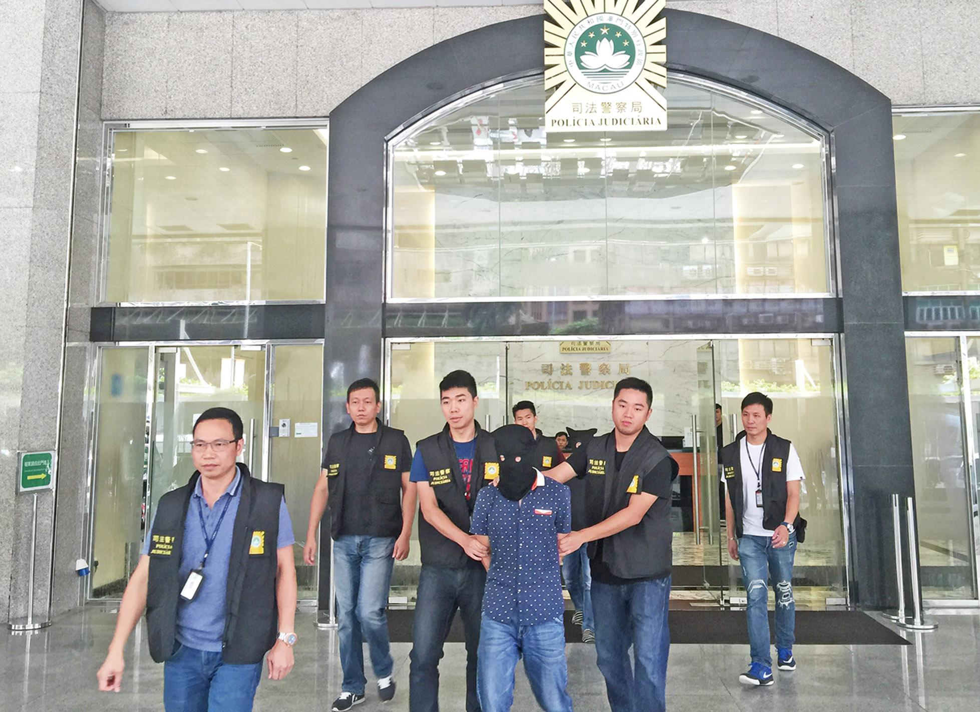 兩湘漢涉爆竊唐樓被捕