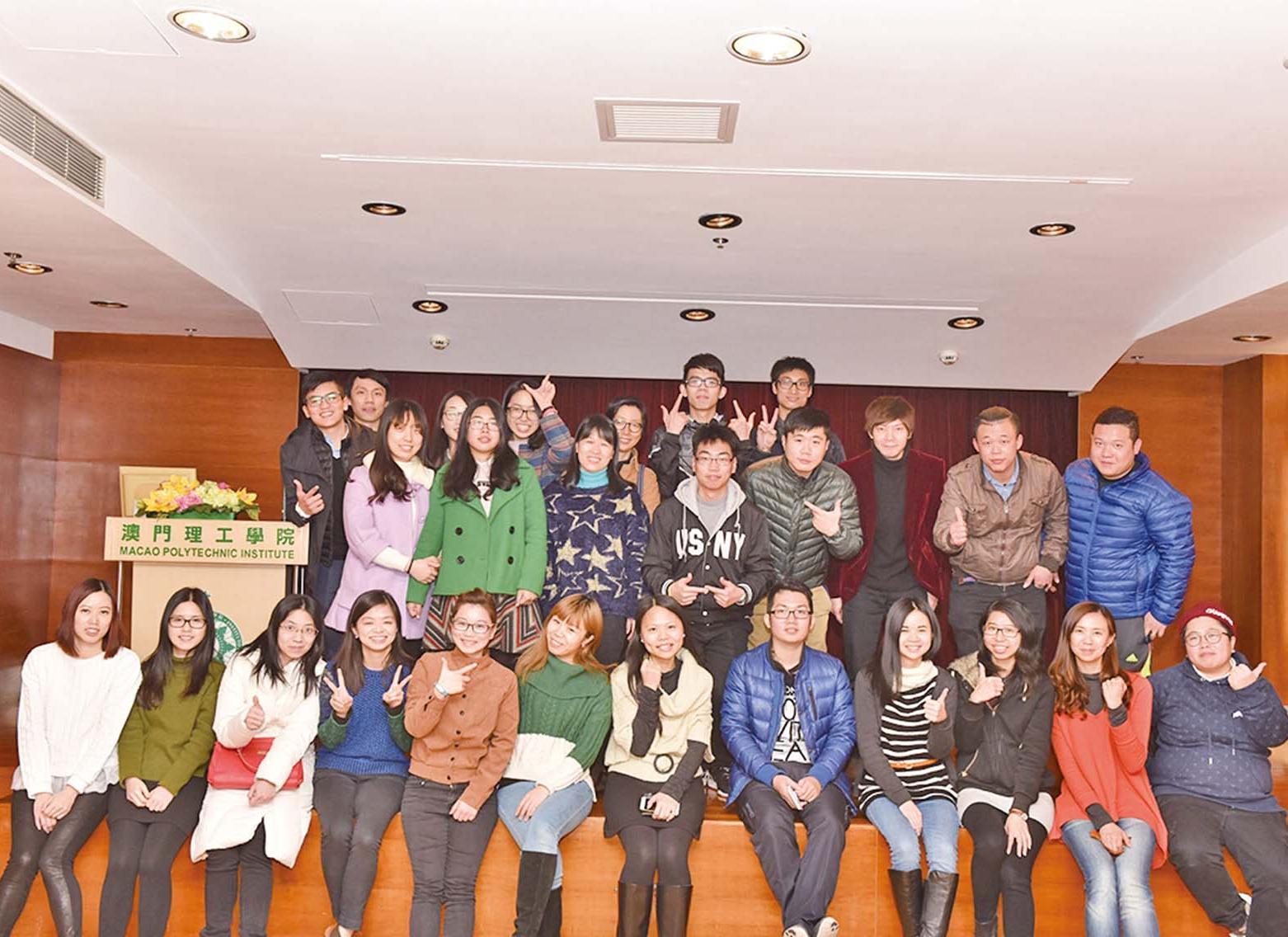 發揮自身力量無限創意