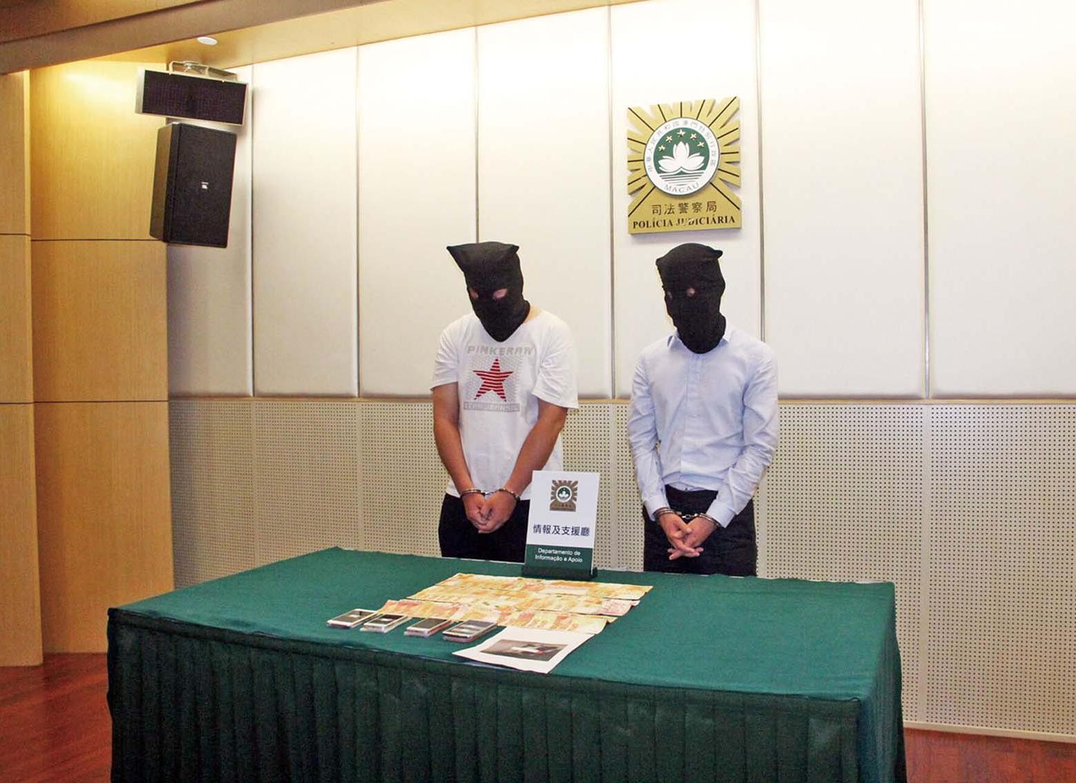 兩男協助非法入境斷正