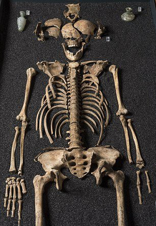 倫敦發現2,000年前中國人骸骨