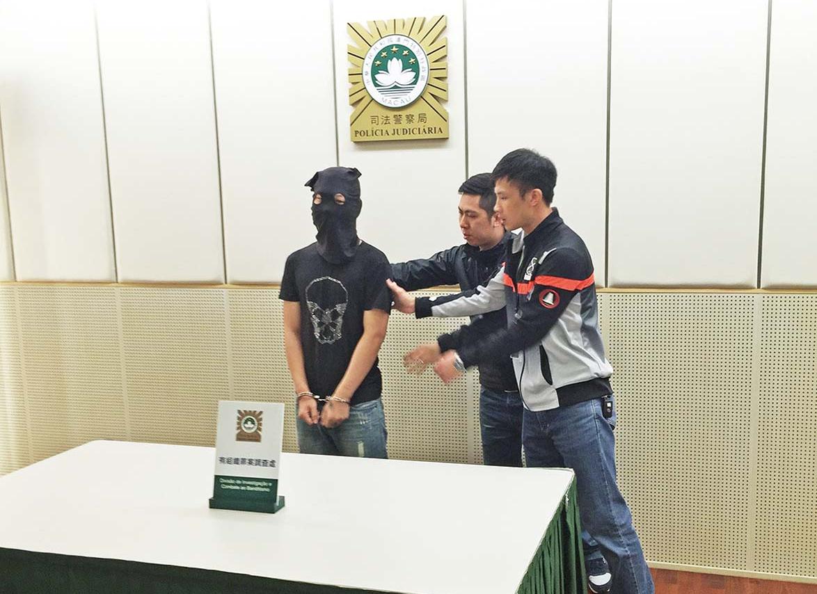 15歲女賣肉養窮家