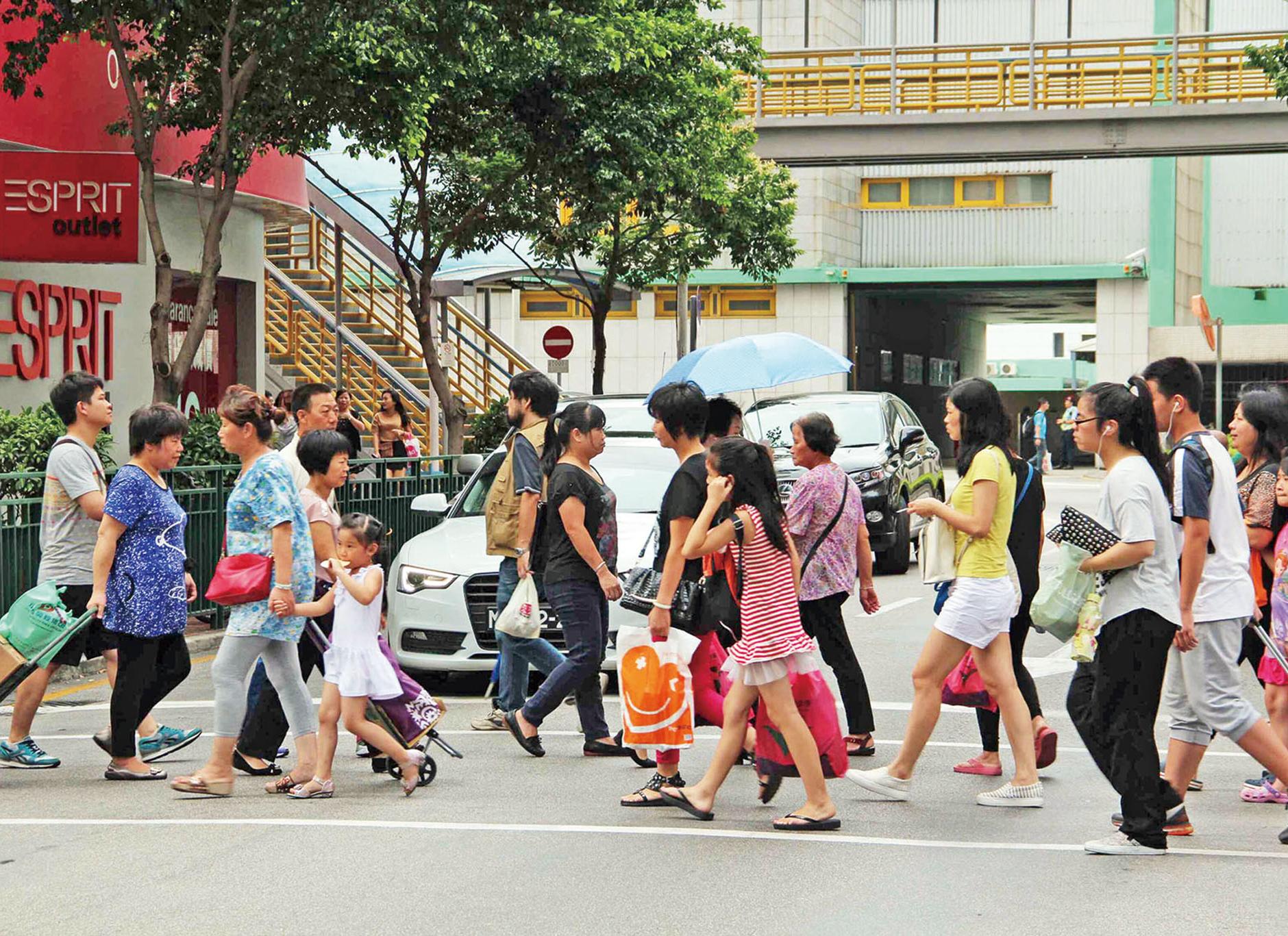 澳門人口突破65萬