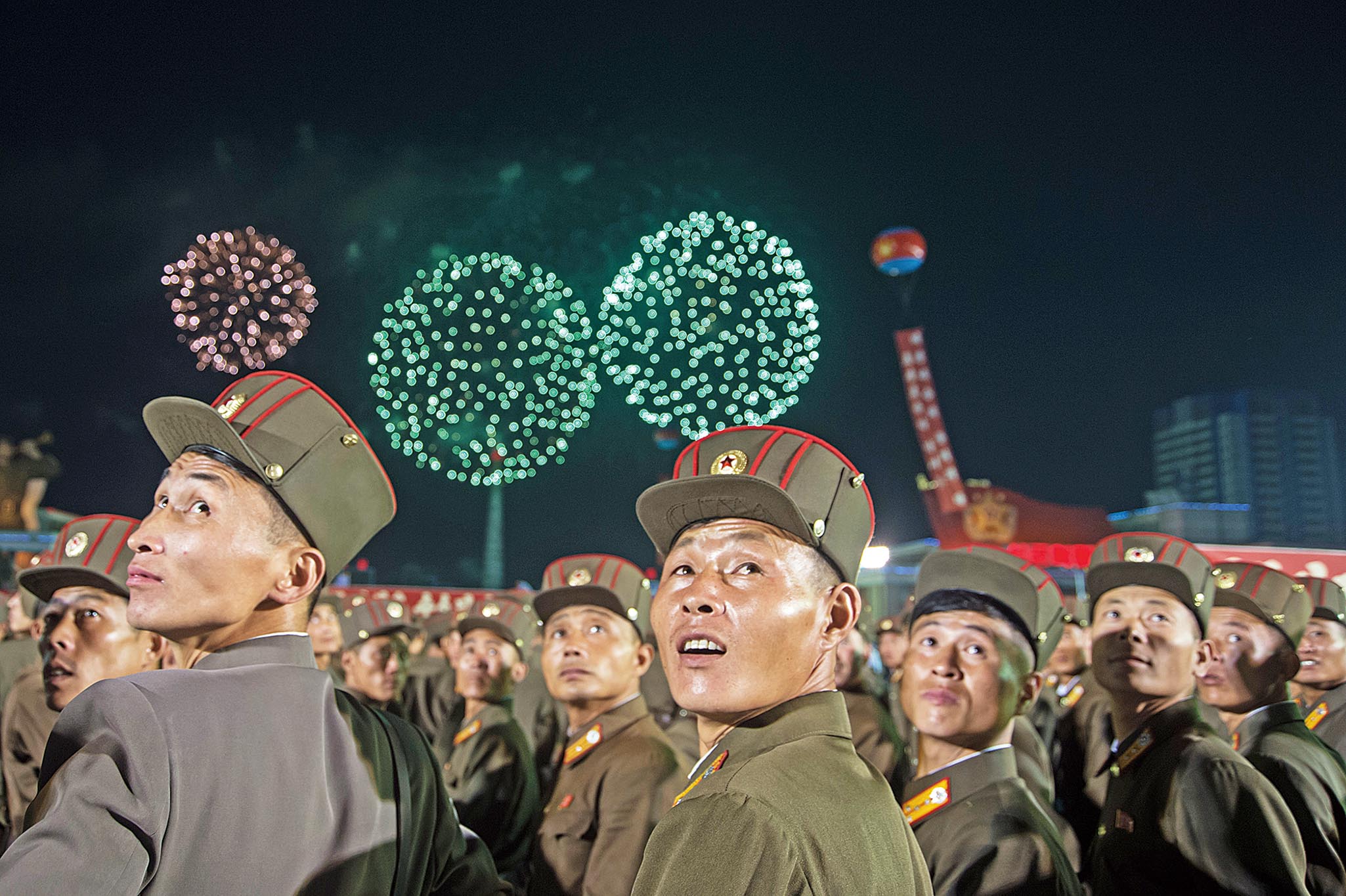 金正恩宴請核子科學家