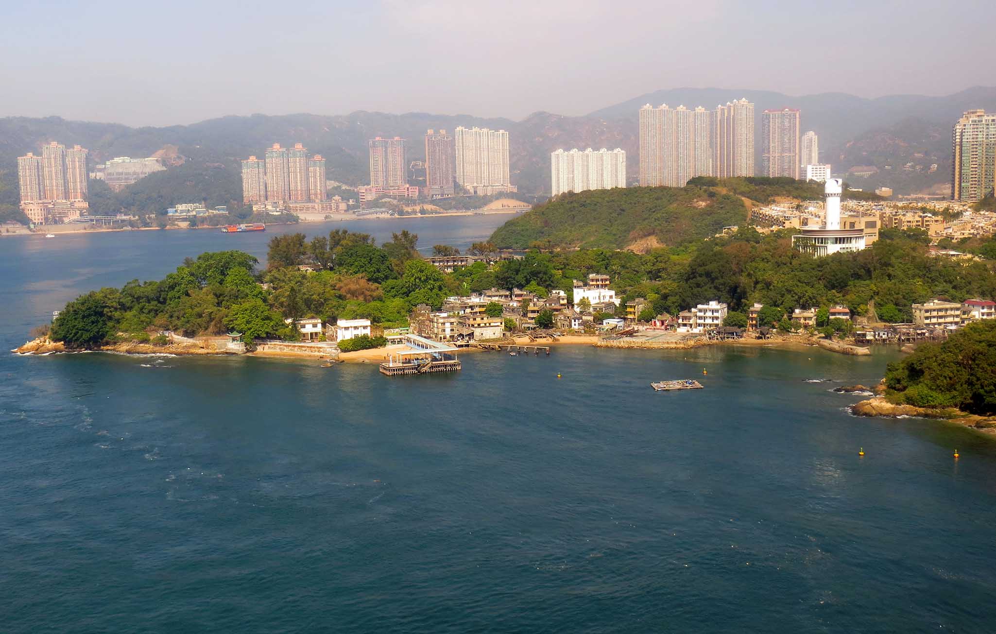 包括估值近百億馬灣地王