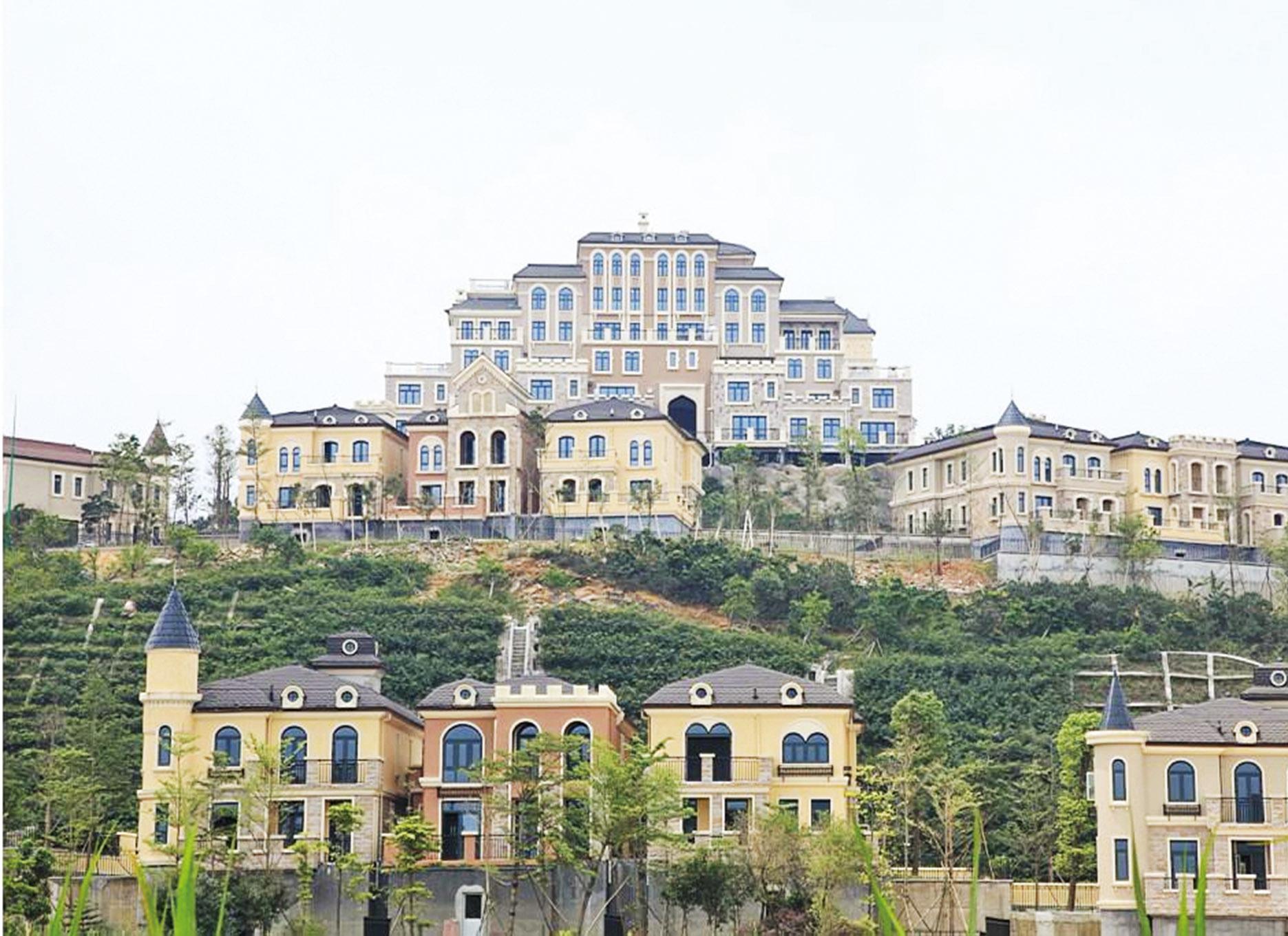 上月交投量跌價升