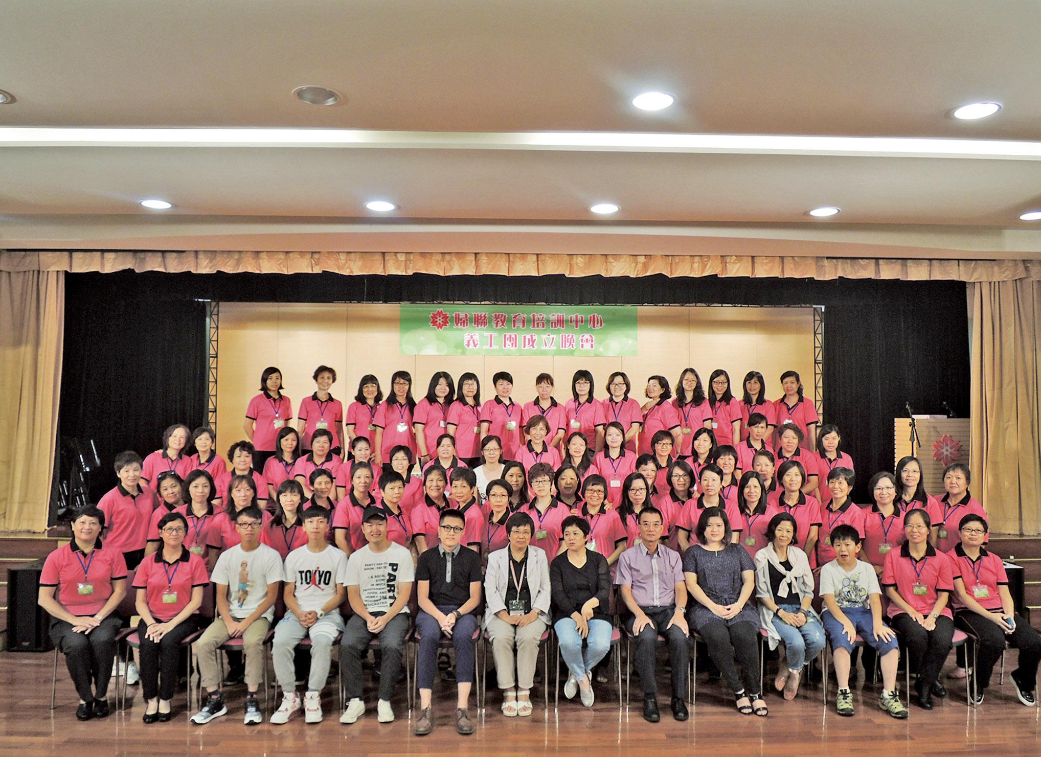 憑專業知識服務社會