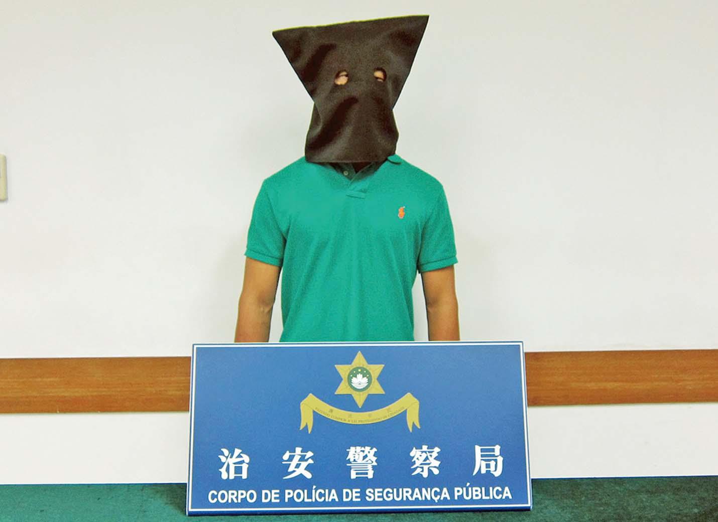 島國土著打完司機再襲警