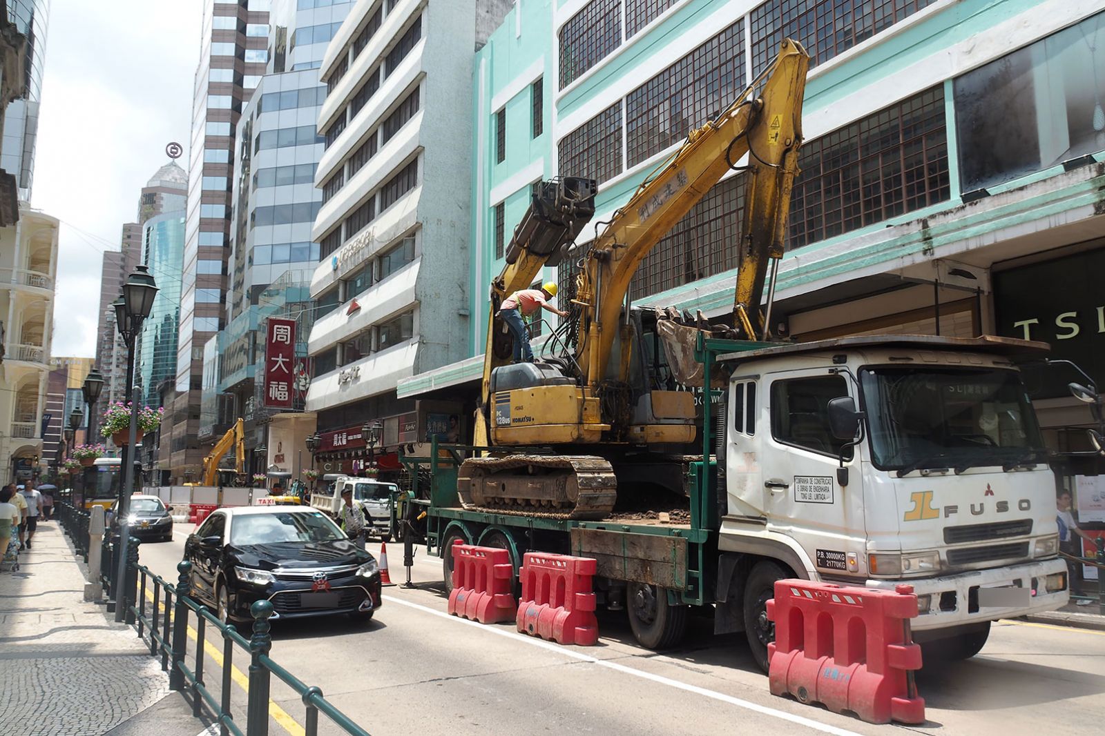 市民：怕塞車繞道而行 對出行有影響