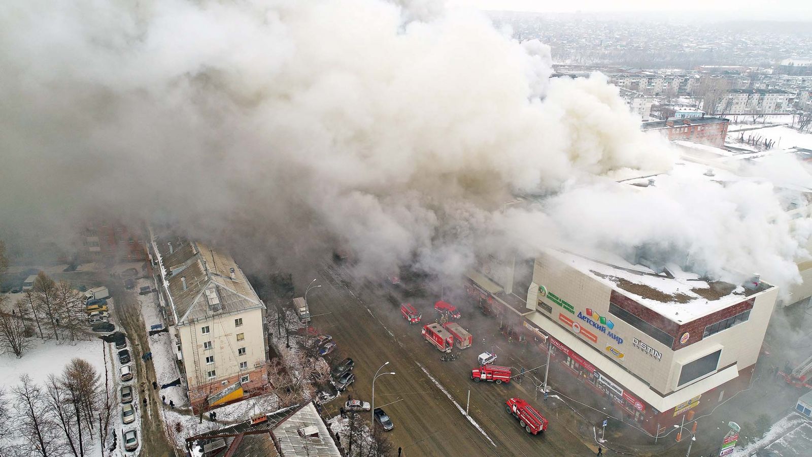 俄商場大火奪64命 多數是兒童