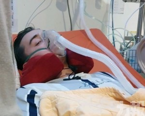 24歲澳洲大學生搭機回國