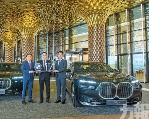 新濠引進BMW i7純電豪華房車
