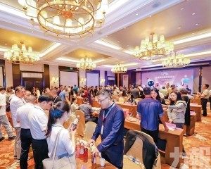 安排逾160場商業配對