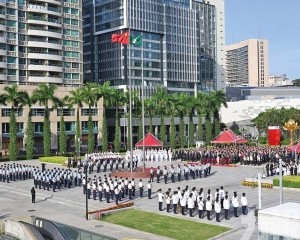 加強愛國教育及社經發展