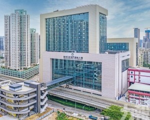 考慮港珠澳大橋澳口岸增新路線