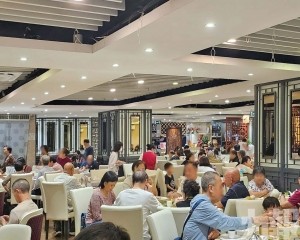 酒樓飯店大跌10% 日韓餐廳升0.6%