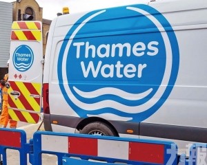 公司回應指會研究任何機會