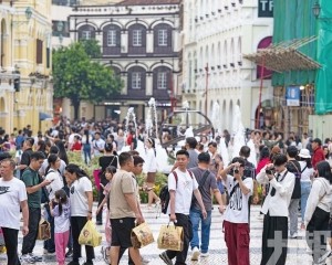 近3,500萬旅客訪澳七成內地客