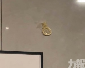 兩閨蜜江西住酒店被嚇傻