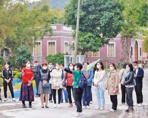 政府建議接送員可續工作兩年