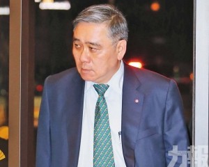 遭索10億台幣拒認「私生子」