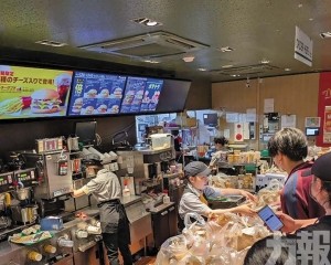 黃牛搶購玩具棄置大量餐點網震怒