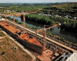 投資方重申「項目一定重啟」