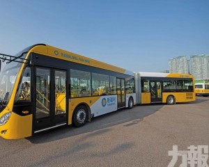 成港澳地區首輛鉸接式巴士
