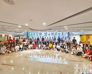匯報創作成果共繪藝術夢