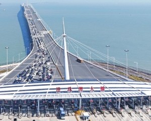 出入境車輛超285萬輛次