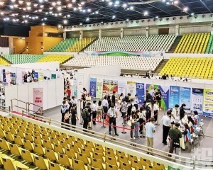 戴司：外僱設限恐衝擊市場
