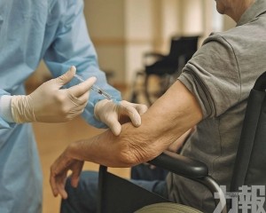 或依賴打鎮靜劑「化學約束」