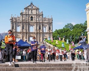 濠賭股4月以來累升53%
