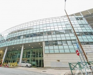 不良貸款比率回落至5.4%