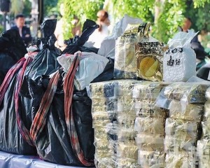 企扮榴槤跨境走私中國台灣地區