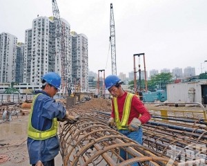 失業居民從事建築零售博彩業佔多