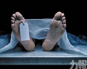 粗暴切割遺體形同現代盜墓