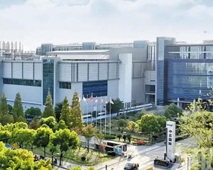 大摩：收入預期遭腰斬