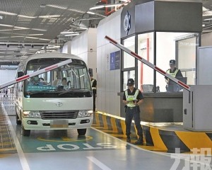 非永久居民學生可申請