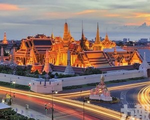 入境旅客將隨機票徵收300泰銖