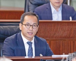 加強對網約的士平台監管改善服務