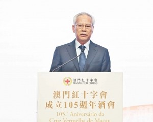 岑浩輝：一如既往支持澳紅會工作