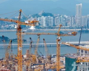 行業全年錄得40.4億元盈利