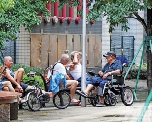 工聯議員倡積極應對老齡化 工聯議員倡積極應對老齡化