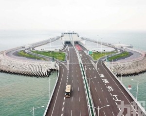 首日三小時內六時段全約滿